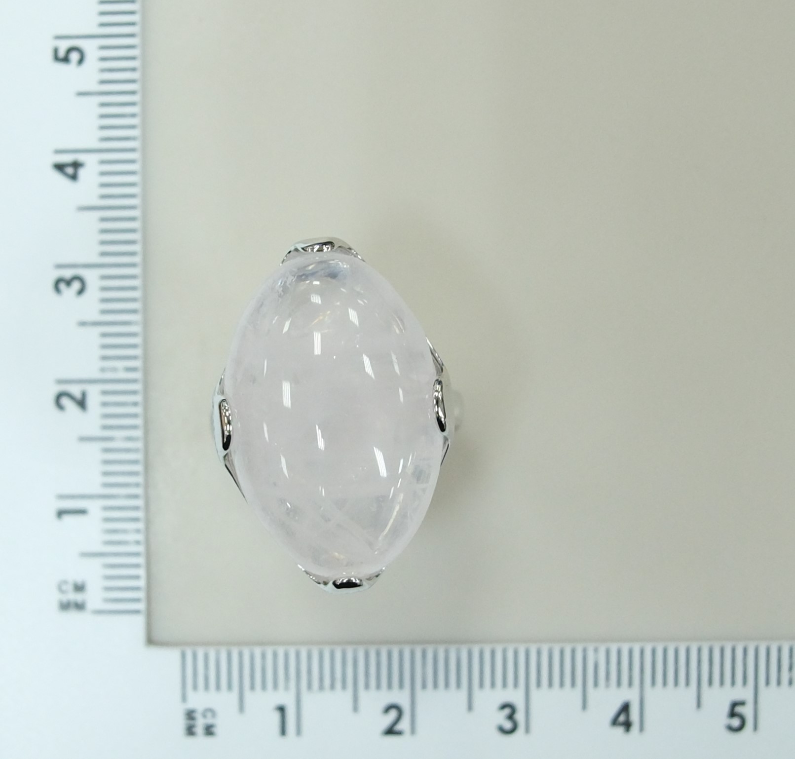 Серебряное кольцо с розовым кварцем